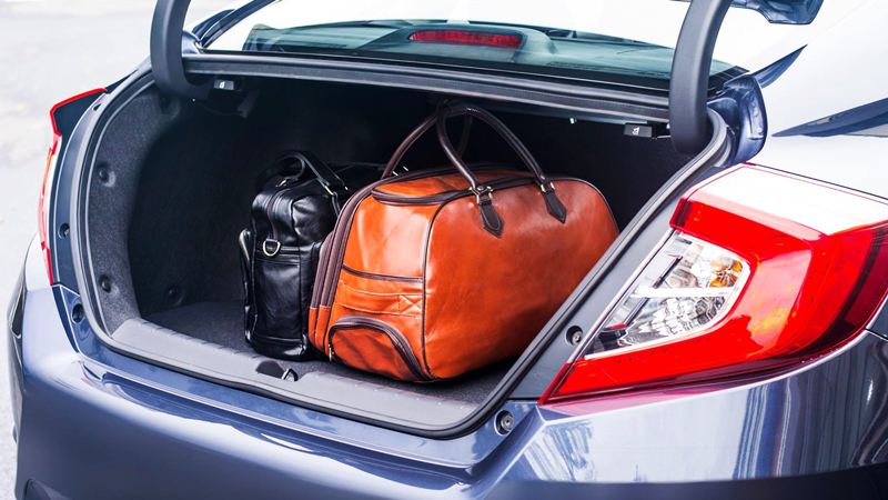 Khoang hành lý Civic