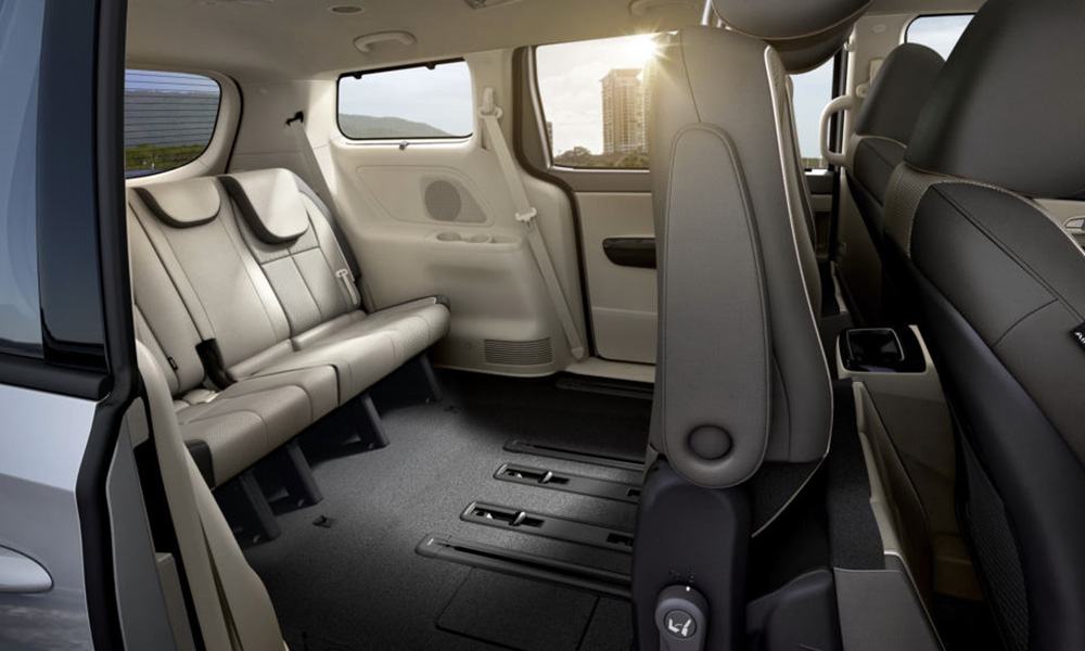 Hàng ghế thứ ba Kia Sedona