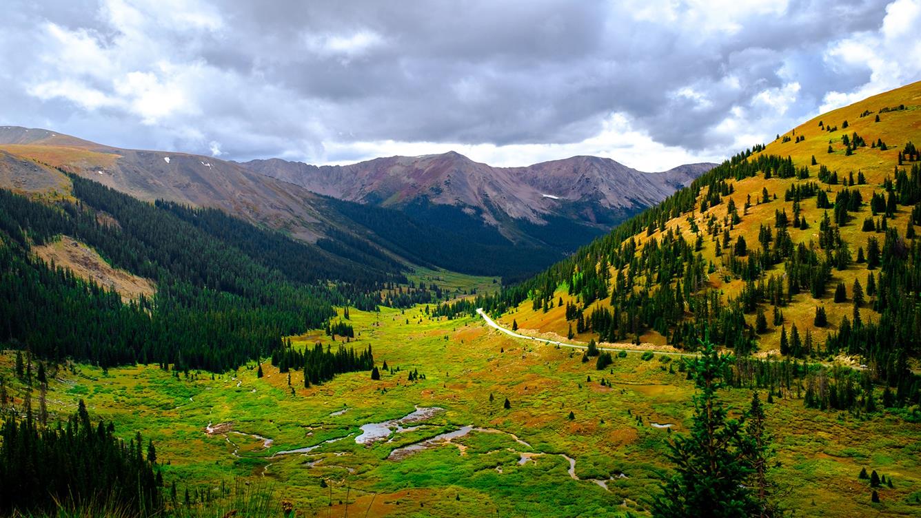 Những con đường mùa thu đẹp nhất ở nước Mỹ - ĐÈO INDEPENDENCE, BANG COLORADO