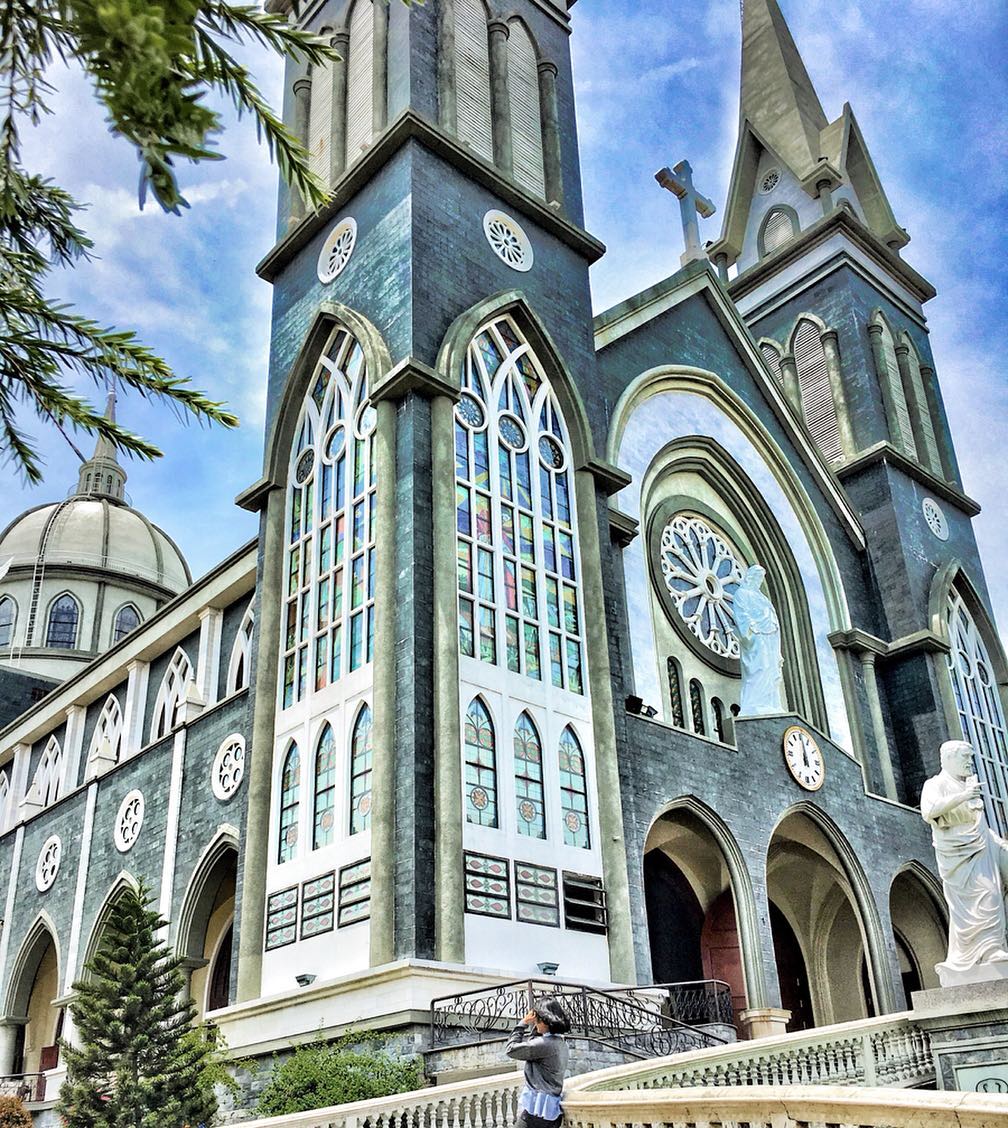 Nhà thờ Chánh tòa giáo Phận Phú Cường Bình Dương Nhà thờ Chánh tòa giáo Phận Phú Cường Bình Dương