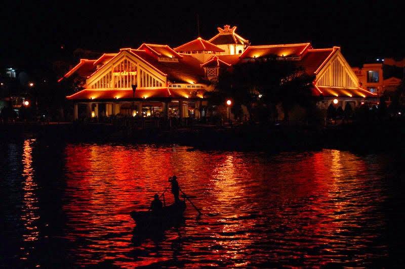 bến Ninh Kiều về đêm bến Ninh Kiều về đêm