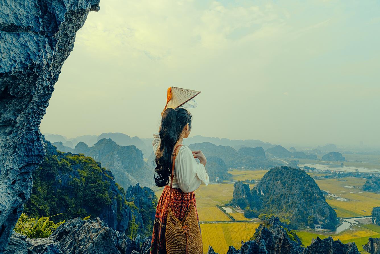 LƯU Ý KHI CHINH PHỤC HANG MÚA NINH BÌNH