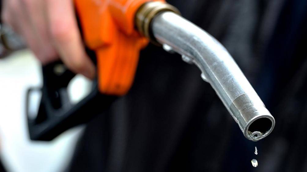 Để bình xăng ô tô quá cạn làm hỏng động cơ Để bình xăng ô tô quá cạn làm hỏng động cơ