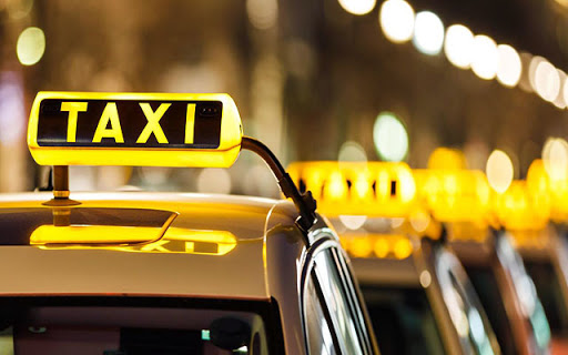 Mẹo tránh lãng phí khi đi du lịch: Đi taxi Mẹo tránh lãng phí khi đi du lịch: Đi taxi