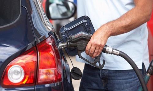 Bơm xăng dầu cho ô tô cần lưu ý những gì?