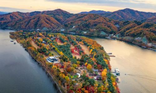 Định vị tọa độ những điểm ngắm mùa thu Hàn Quốc đẹp nhất