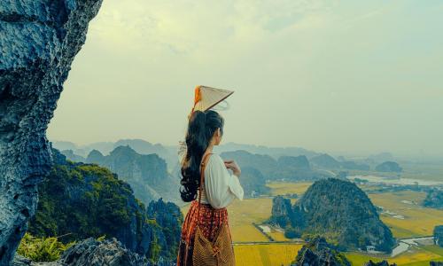 Kinh nghiệm du lịch Hang Múa Ninh Bình cần thiết cho người đến lần đầu