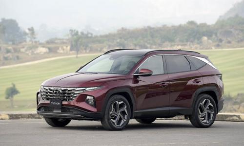 Những dòng ô tô ra mắt khách Việt trong tháng 12/2021