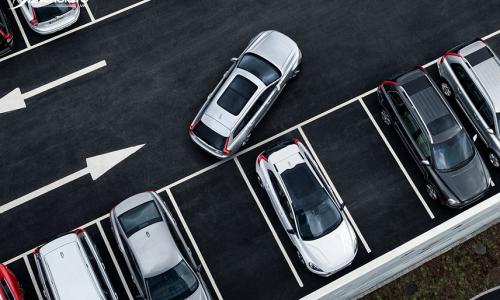 Vì sao khi đỗ xe nên quay đầu ra ngoài